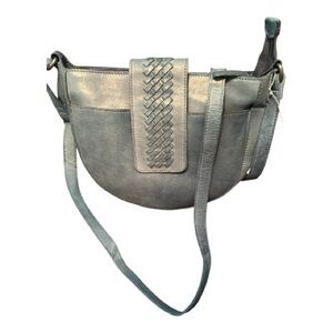 Vilenca Holland Woven Flap Crossbody Bag in lightweight leather light blue